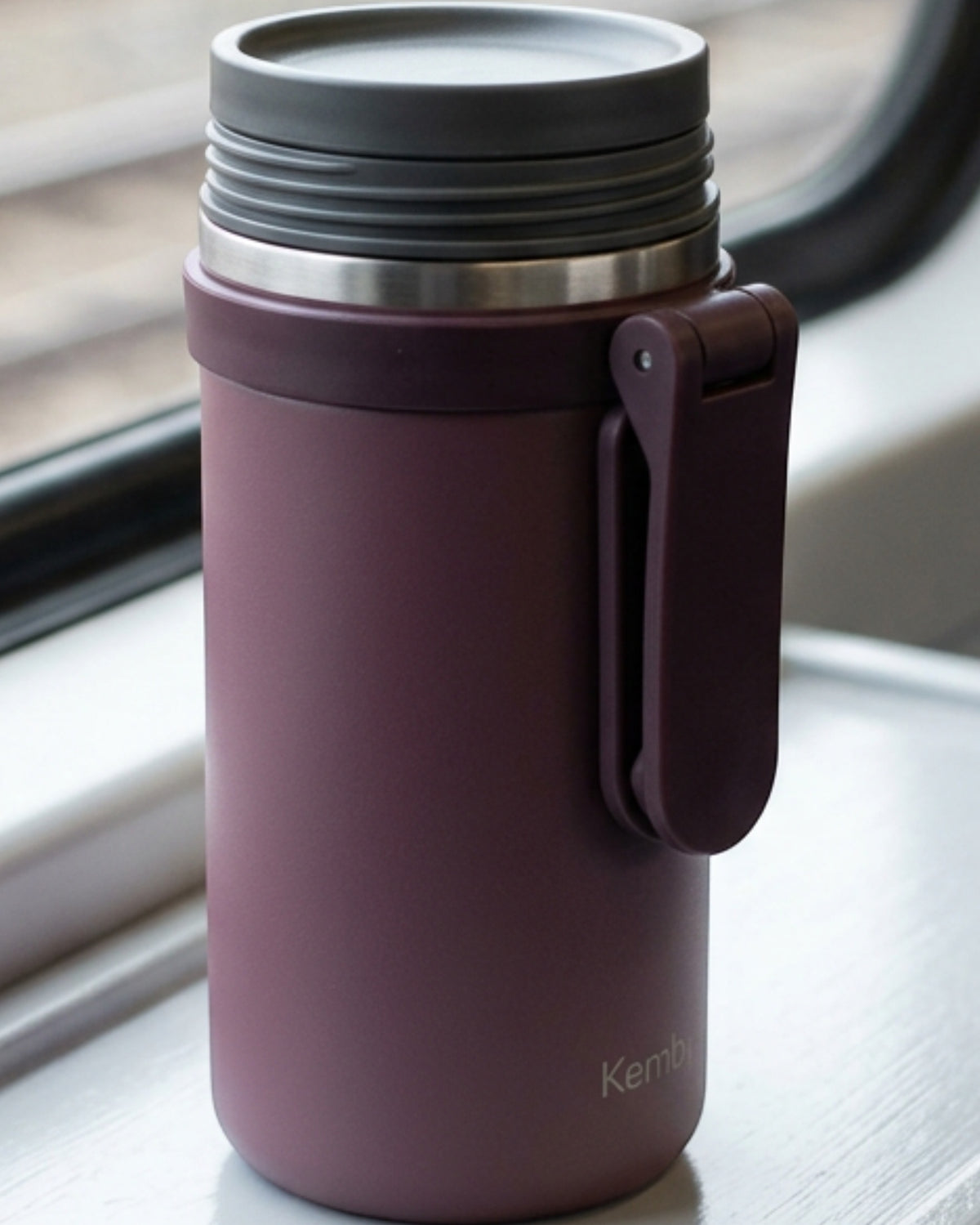 Kemby Folding-Handle Vacuum Travel Cup 18 oz Plum Stone - Lifestyle view